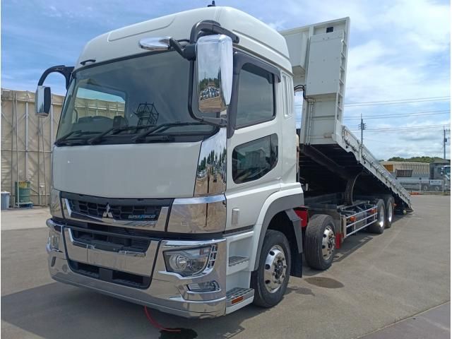 Mitsubishi GREAT 2023-01 8332031-5
