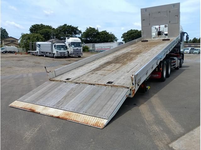 Mitsubishi GREAT 2023-01 8332031-6