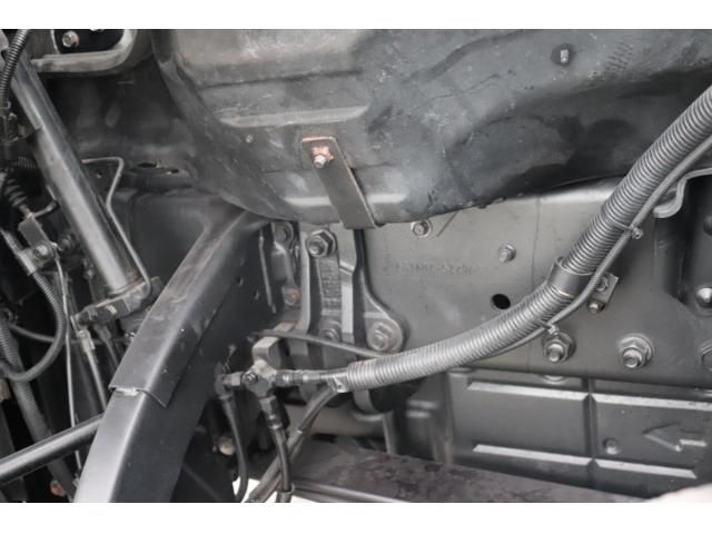 Mitsubishi GREAT 2021-05 8332046-29