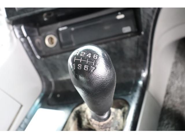 Mitsubishi GREAT 2017-10 8332054-29