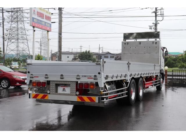 Mitsubishi GREAT 2017-10 8332054-5