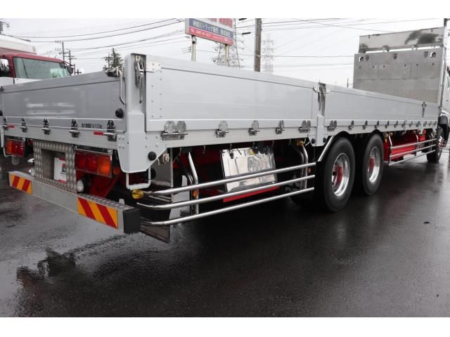 Mitsubishi GREAT 2017-10 8332054-8