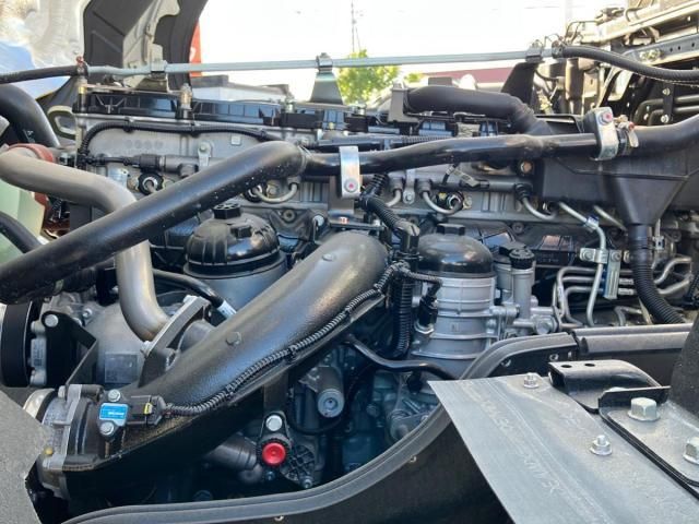Mitsubishi GREAT 2025-05 8332042-18