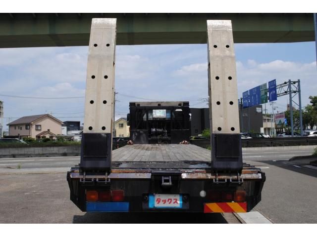 Mitsubishi GREAT 2006-09 8332059-7