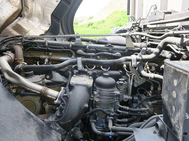 Mitsubishi GREAT 2014-08 8332065-10