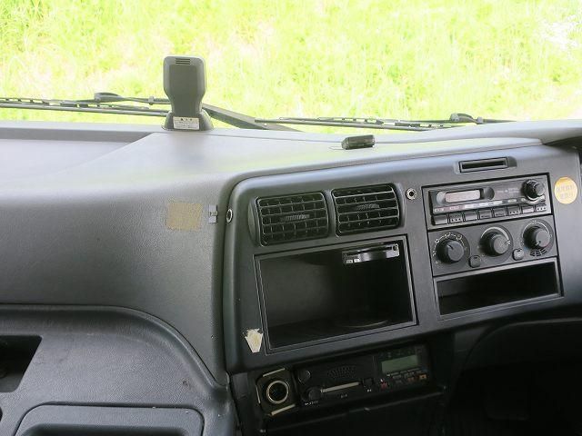 Mitsubishi GREAT 2014-08 8332065-14
