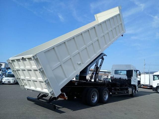Mitsubishi GREAT 2026-05 8332034-9