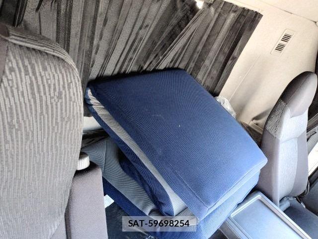 Mitsubishi GREAT 2021-05 8355690-9