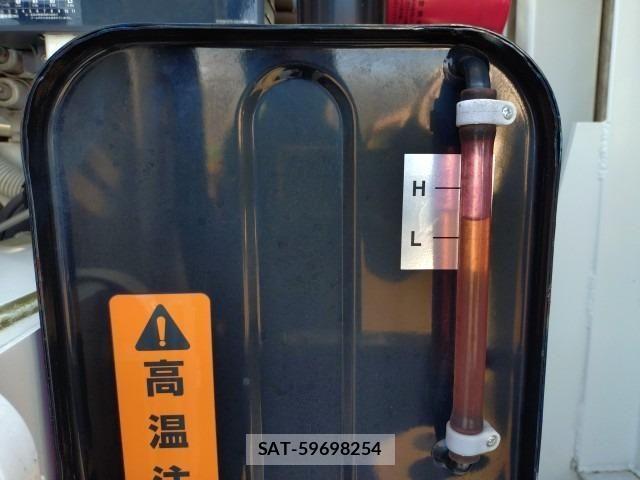 Mitsubishi GREAT 2021-05 8355690-19