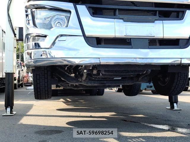 Mitsubishi GREAT 2021-05 8355690-20
