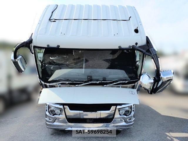 Mitsubishi GREAT 2021-05 8355690-21