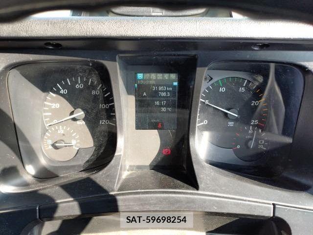Mitsubishi GREAT 2021-05 8355690-7