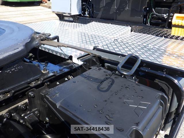 Mitsubishi GREAT 2026-03 8369085-13