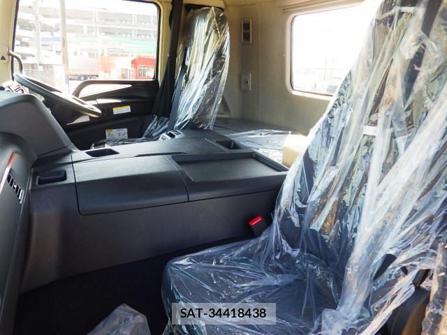 Mitsubishi GREAT 2026-03 8369085-19