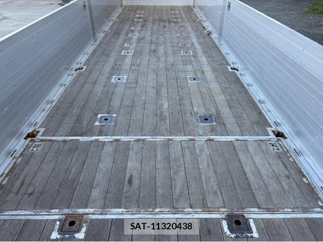 Mitsubishi GREAT 2021-06 8369086-9