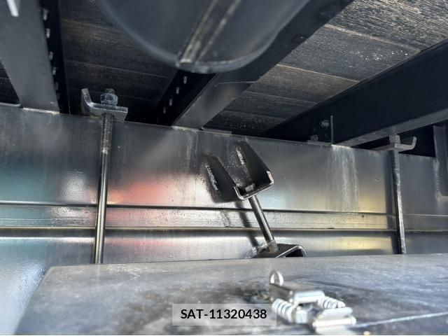 Mitsubishi GREAT 2021-06 8369086-18