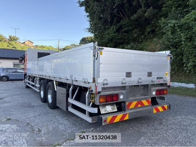Mitsubishi GREAT 2021-06 8369086-1
