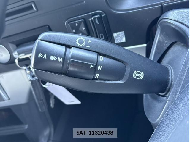Mitsubishi GREAT 2021-06 8369086-27