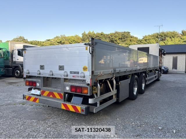 Mitsubishi GREAT 2021-06 8369086-3