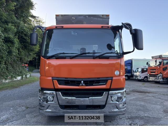 Mitsubishi GREAT 2021-06 8369086-4