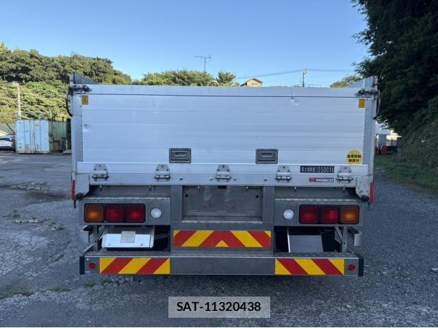 Mitsubishi GREAT 2021-06 8369086-6