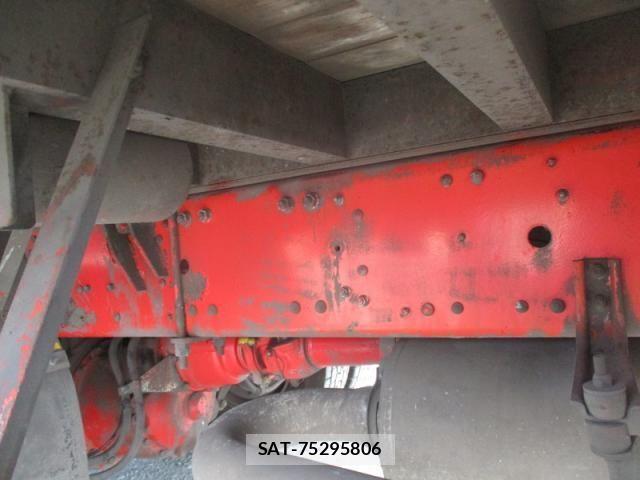 Mitsubishi GREAT 2004-03 8369090-24