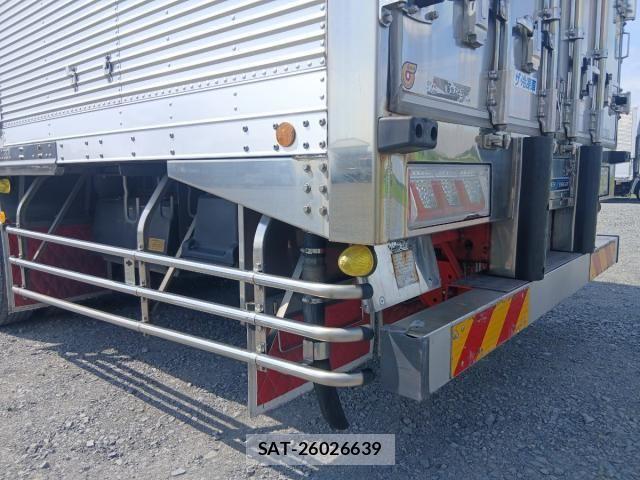 Mitsubishi GREAT 2022-01 8415218-28