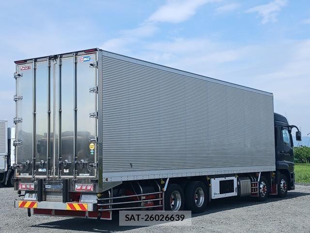 Mitsubishi GREAT 2022-01 8415218-8
