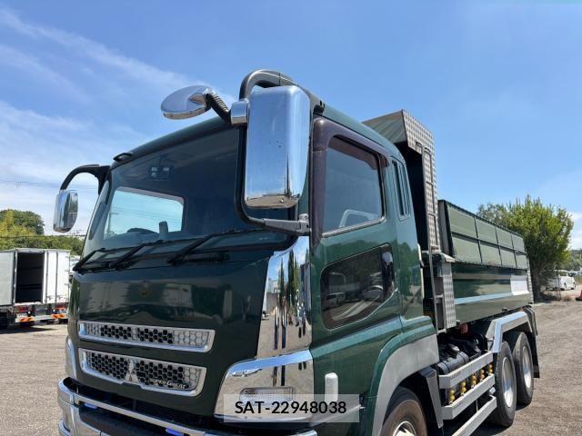 Mitsubishi GREAT 2016-01 8415221-22