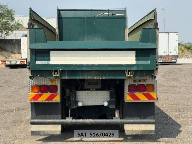 Mitsubishi GREAT 2016-01 8415222-6