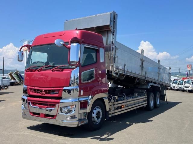 Mitsubishi GREAT 2021-08 8431829-0