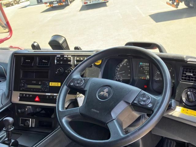Mitsubishi GREAT 2021-08 8431829-21