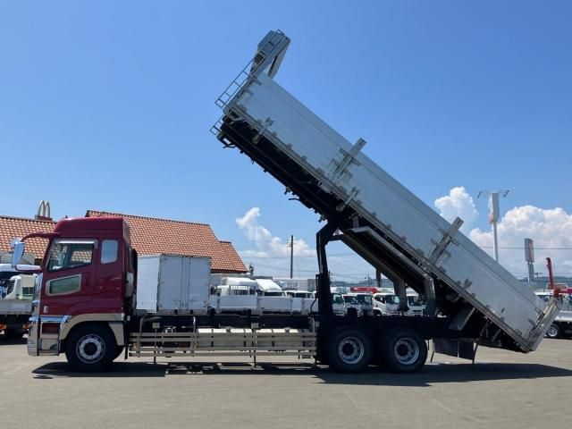 Mitsubishi GREAT 2021-08 8431829-4