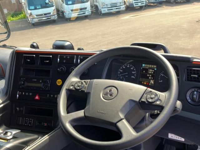 Mitsubishi GREAT 2026-04 8431827-22