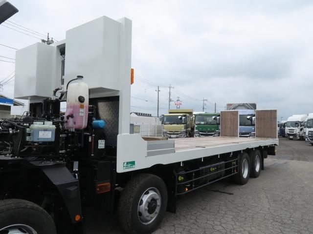 Mitsubishi GREAT 2026-05 8431828-11