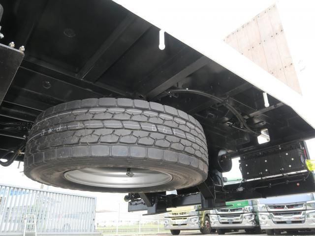 Mitsubishi GREAT 2026-05 8431828-15