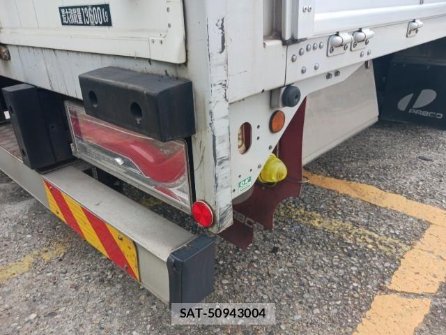Mitsubishi GREAT 2017-01 8458550-18