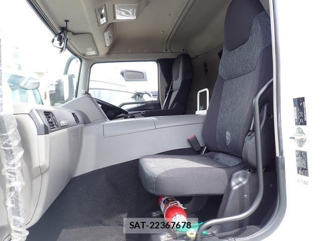 Mitsubishi GREAT 2020-05 8458549-15