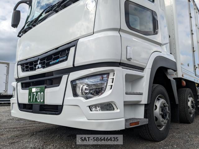 Mitsubishi GREAT 2024-09 8527572-16