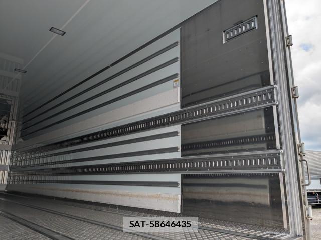 Mitsubishi GREAT 2024-09 8527572-26