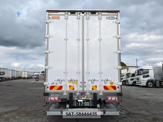 Mitsubishi GREAT 2024-09 8527572-4