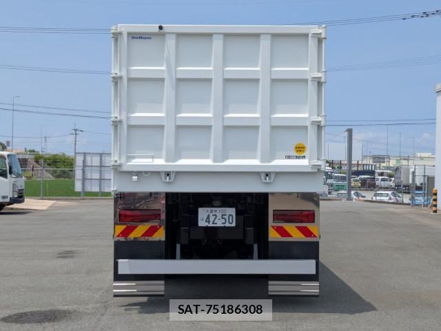 Mitsubishi GREAT 2026-04 8527583-6