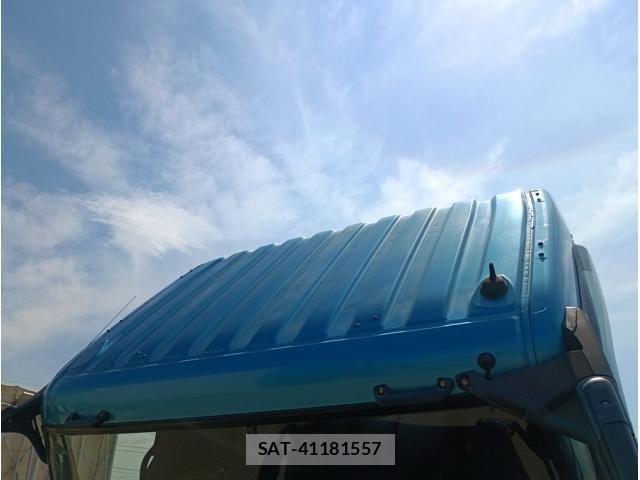 Mitsubishi GREAT 2019-10 8528564-10