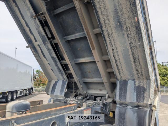 Mitsubishi GREAT 2019-12 8527594-18