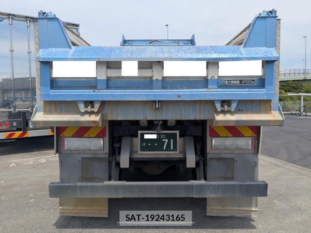 Mitsubishi GREAT 2019-12 8527594-4