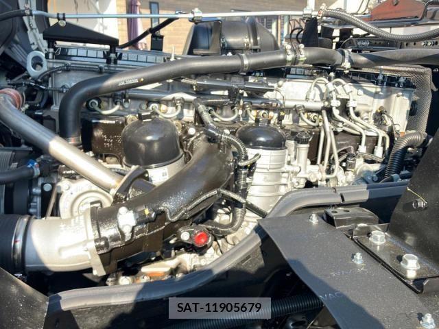 Mitsubishi GREAT 2026-04 8527580-19