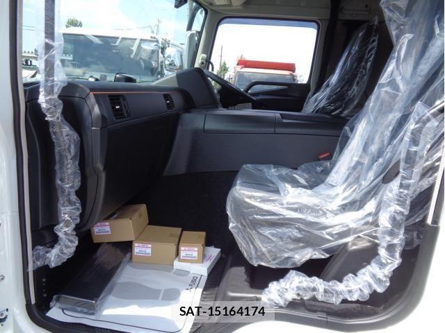 Mitsubishi GREAT 2026-05 8527571-28
