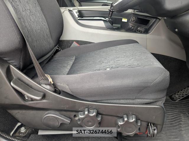 Mitsubishi GREAT 2024-06 8527592-9