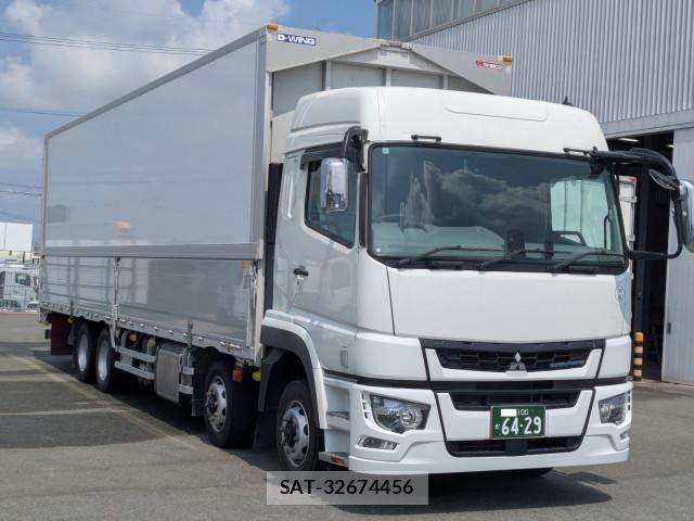 Mitsubishi GREAT 2024-06 8527592-1