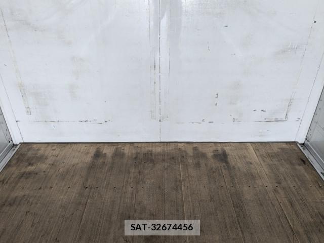 Mitsubishi GREAT 2024-06 8527592-22